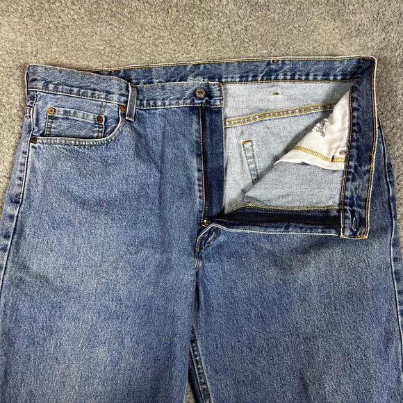 Levi's Other - Levi's 550 Relaxed Fit Jeans Mens 44x32 Blue Excellent Tapered Leg Denim